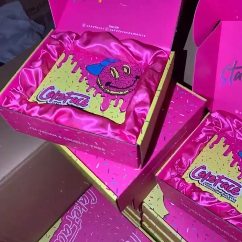 CakeFace Eyeshadow Makeup *LIMITED EDITION* by Tyme the Infamous - Picture 3 of 5